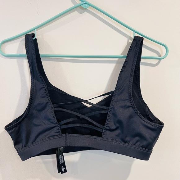 🔥Victoria’s Secret Black Intimate Bra🔥 - Picture 2 of 3